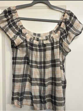 Lucky Brand Woman’s XS Off The Shoulder Plaid Top Ruffled Hem Like New